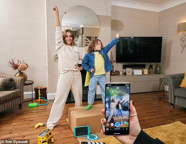 Frankie Bridge teams up with EE - Brand Ambassador - The Celebrity Group